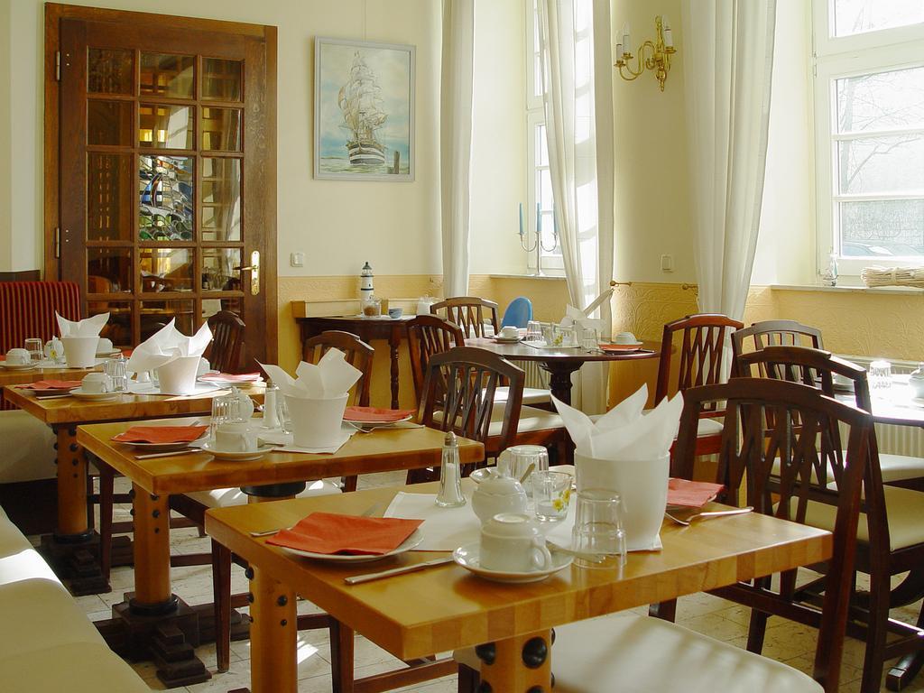 Hotel Altes Hafenhaus Rostock Zewnętrze zdjęcie